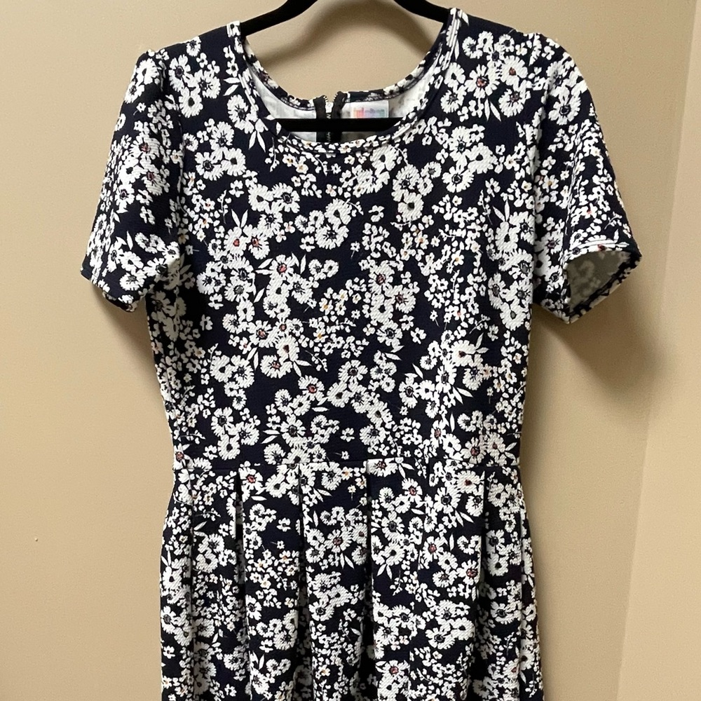 Lularoe Amelia Dress